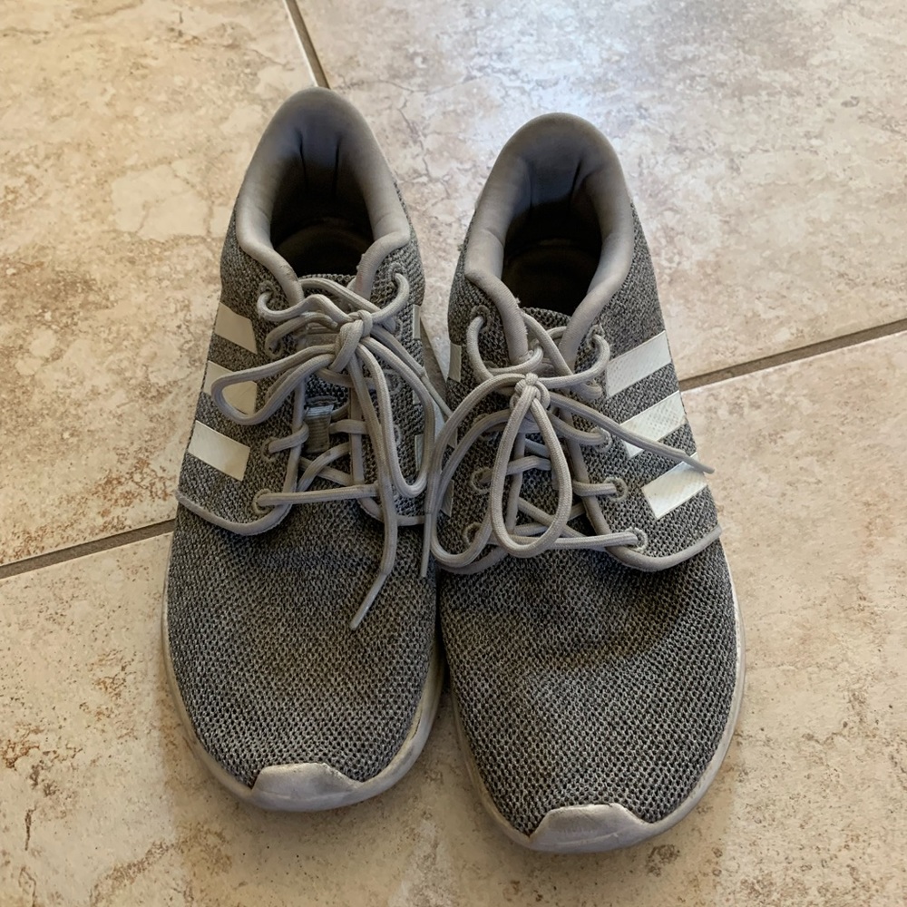 Adidas cloud foam shoes